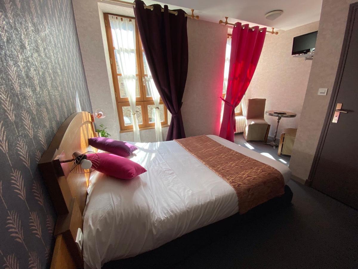 Auberge Saint Fleuret Estaing (Aveyron) Exterior foto