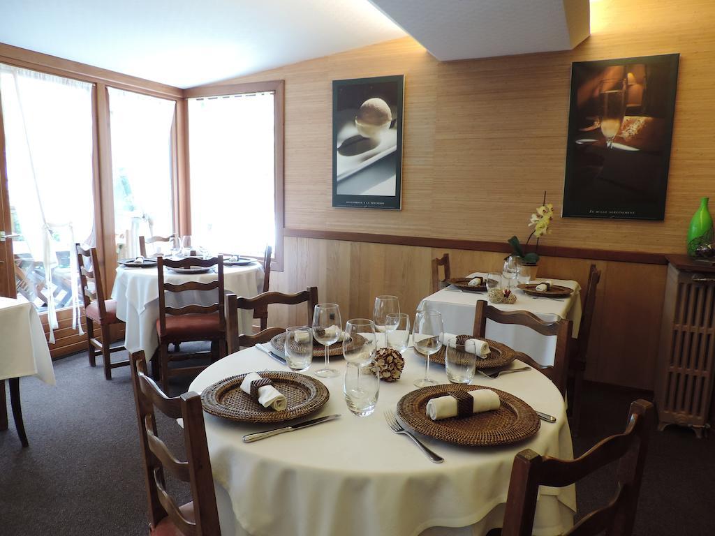 Auberge Saint Fleuret Estaing (Aveyron) Exterior foto